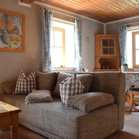 شقة Eitel سبالت