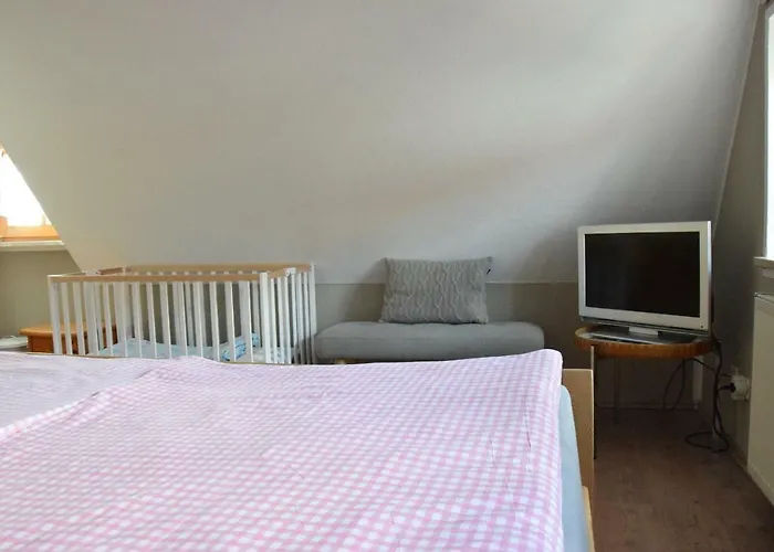 Eitel アパート シュパルト